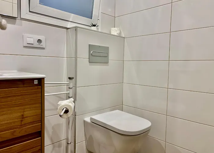 Skalata Frontimar Lägenhet